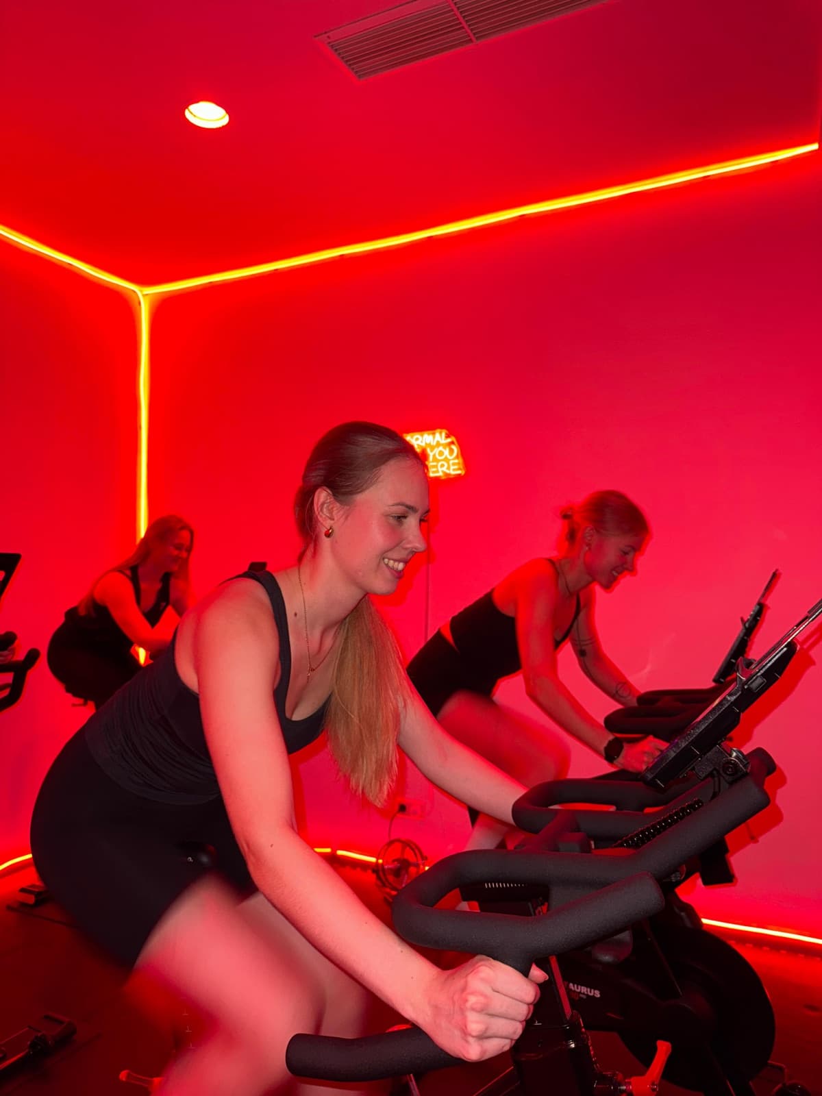 Indoor Cycling bei Skylon Spaace, ab 1. November im Spirit Spaace Lübeck